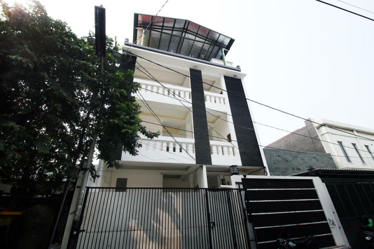 Hostel Kamar Keluarga Kampung Bali III Jakarta Exteriér fotografie