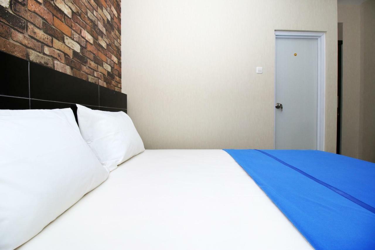 Hostel Kamar Keluarga Kampung Bali III Jakarta Exteriér fotografie